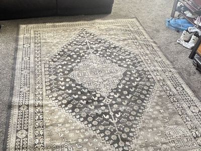Brown to dark brown new rug