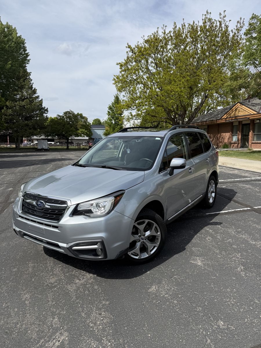 2017 SUBARU FORESTER 2.5i Touring