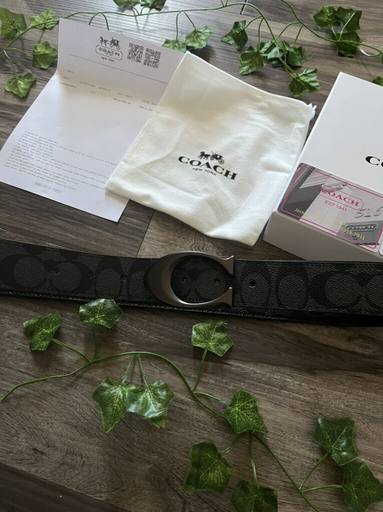 Brand new Double sided COACH belt!