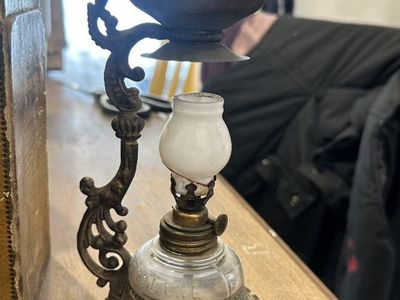 antinque Creaolene Lamp