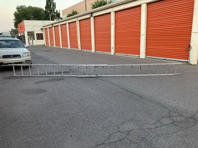Werner 28ft Aluminum Extension Ladder - Used, Good Condition