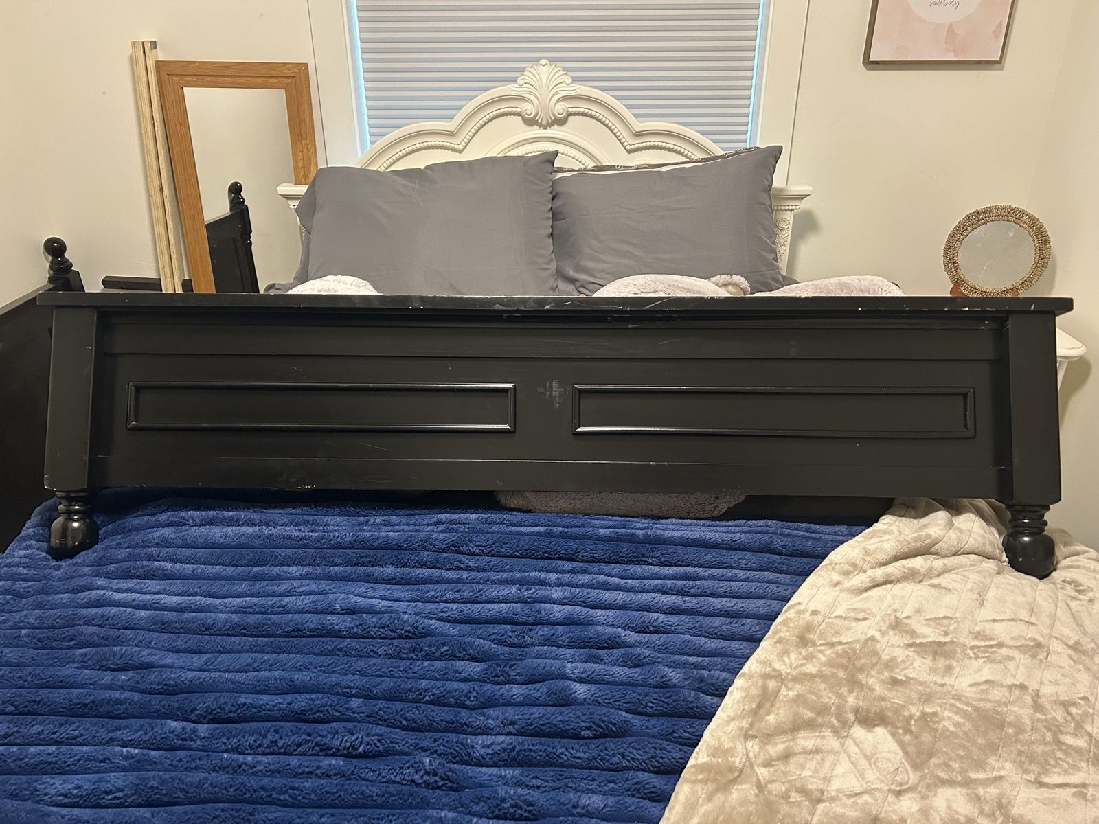 Black Wood Bed - Full