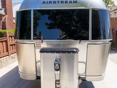 2025 Airstream Flying Cloud 23FB Twin - $79,987 - $103K MSRP + Upgrades