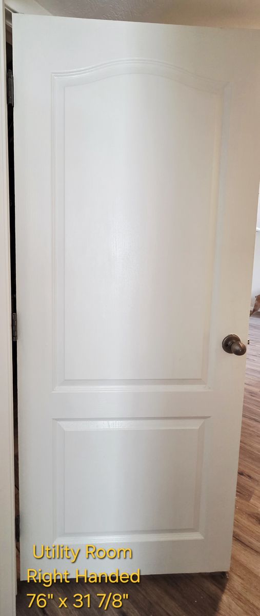 2-panel arch top interior door slab