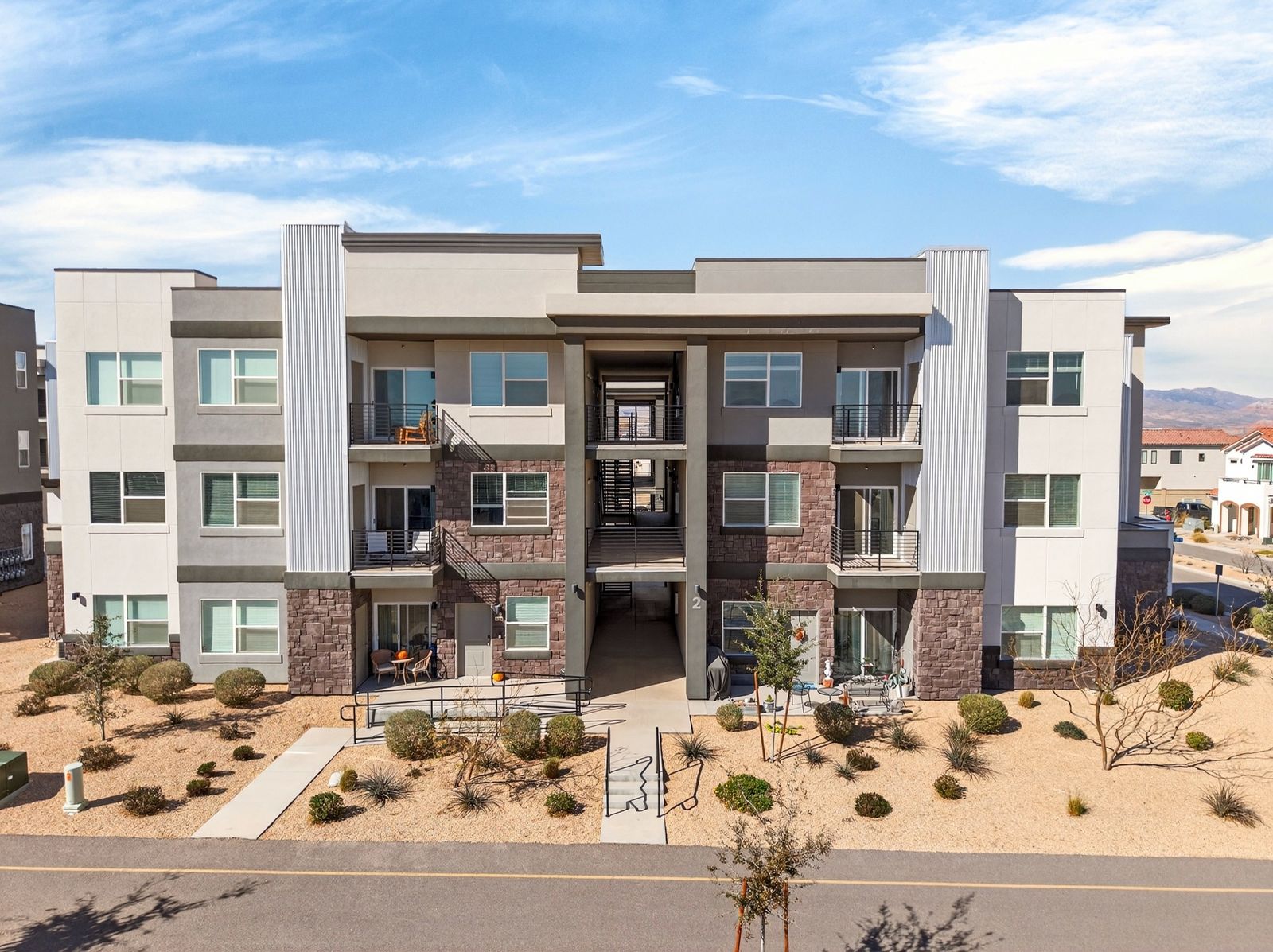 Amazing Condo in Desert Color