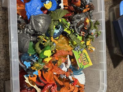 Mega breakout beasts (mega construx) huge lot