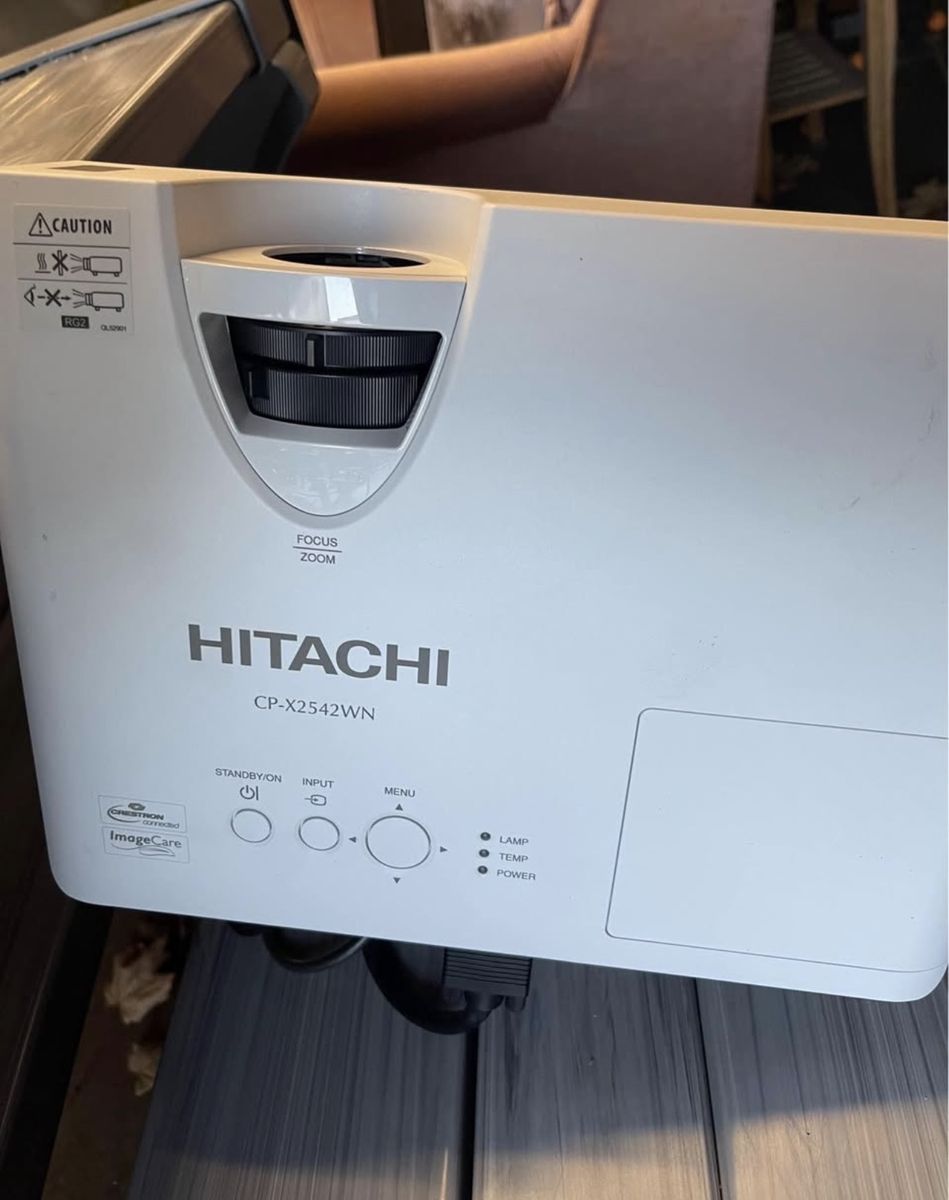 Hitachi LCD Projector (CP-X2542WN / CP-X2530WN)