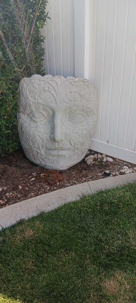 concrete face 3'X3'