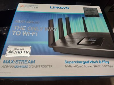 Linksys MAX-STREAM AC5400 Mu-MIMO Gigabit Wireless Router, Tri-band 5.3Gbps EA9500