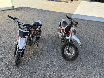Dirt Bike (ZHEJ TS09)