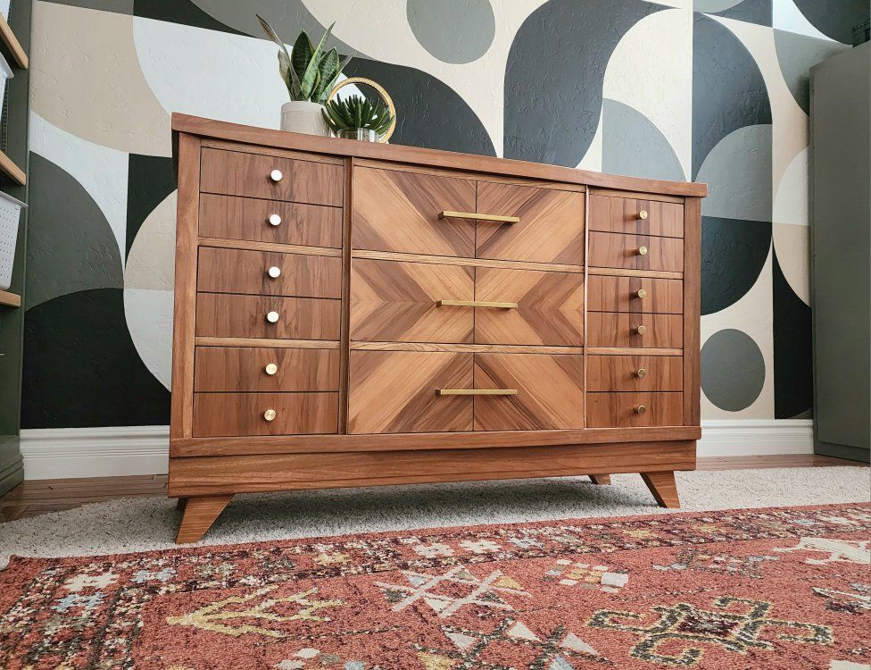 Gorgeous Walnut Authentic Mid Century Modern Dress