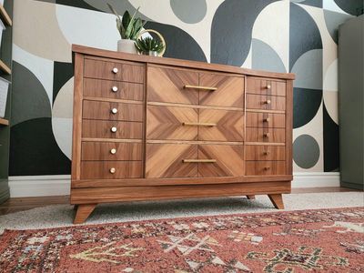 Gorgeous Walnut Authentic Mid Century Modern Dress