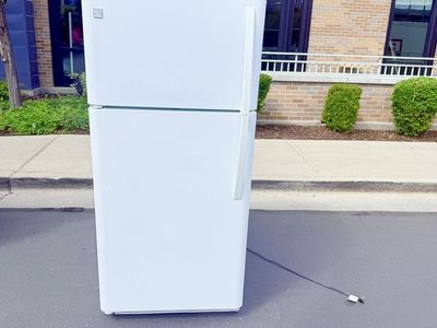 Kenmore White Top Freezer Refrigerator