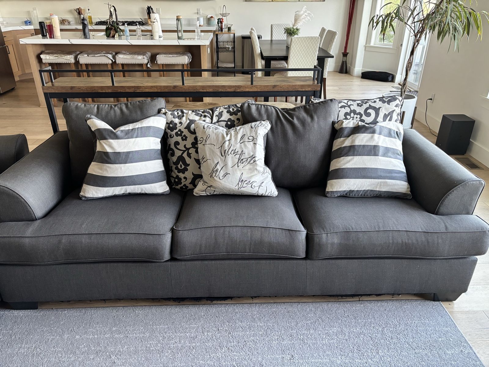 Comfortable Gray Sofa and Love Seat with Throw Pillows - Spacious Seating