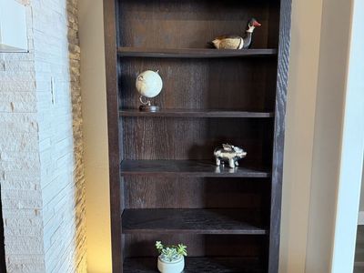 Solid wood bookshelves (set of 2)
