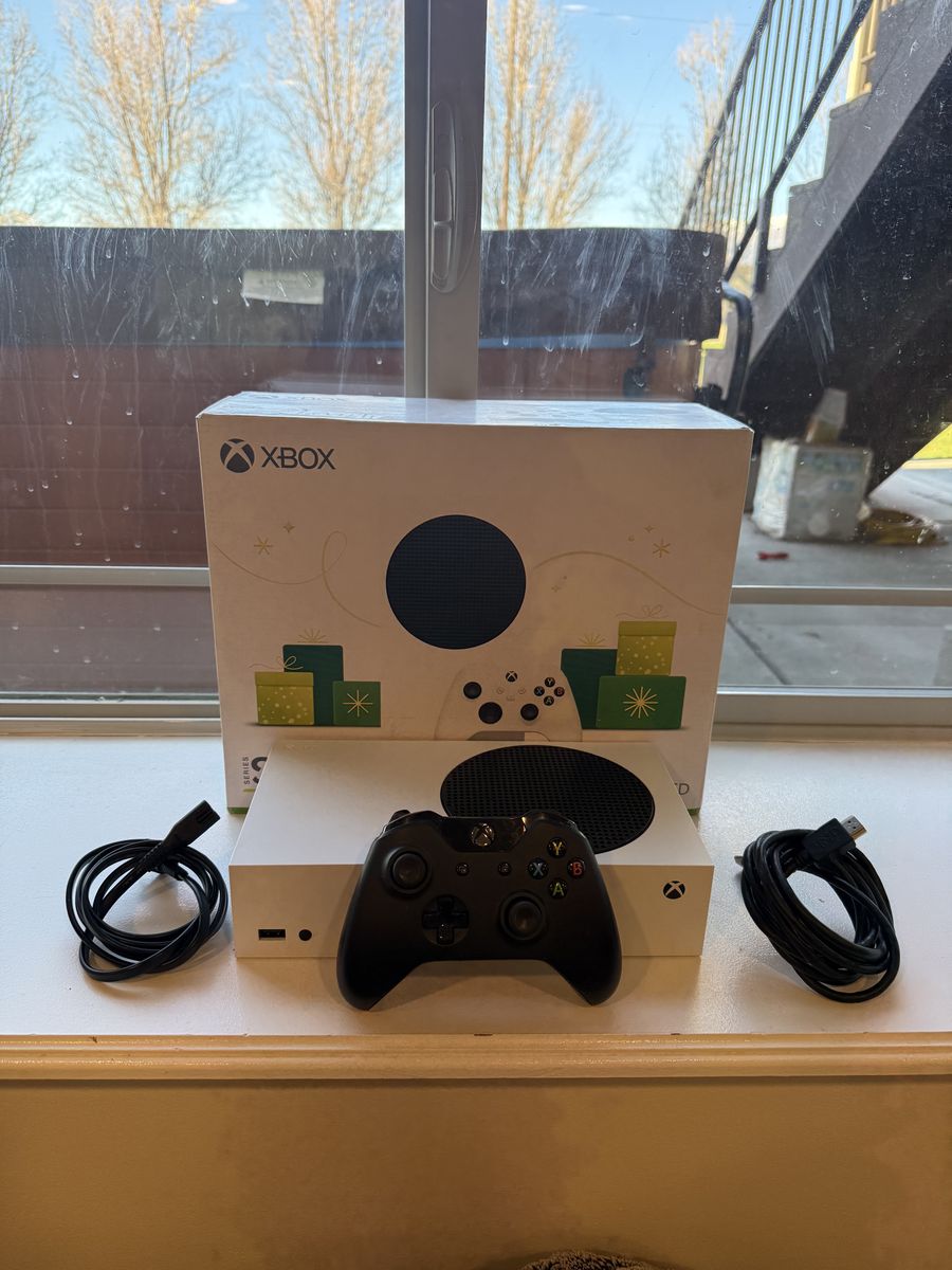 Xbox S Like New