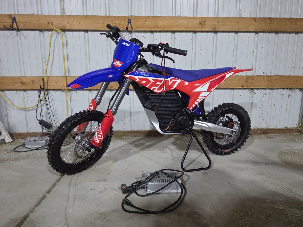 2025 RFN Warrior SX-E8 – Only 311 Miles – Like New