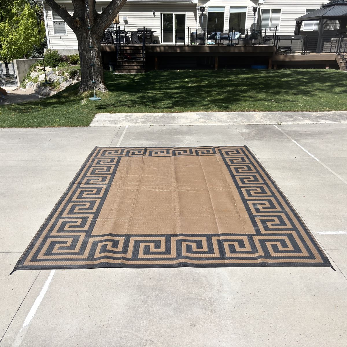 10’8” x 11’8” Reversible RV Patio Camping Mat