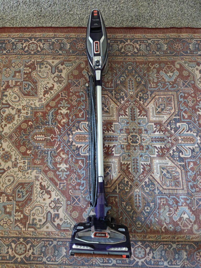 Shark APEX DuoClean AZ1002 Powered Lift-Away Upright Vacuum Cleaner - Purple/Gray
