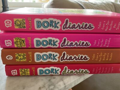 4 Dork diaries Books