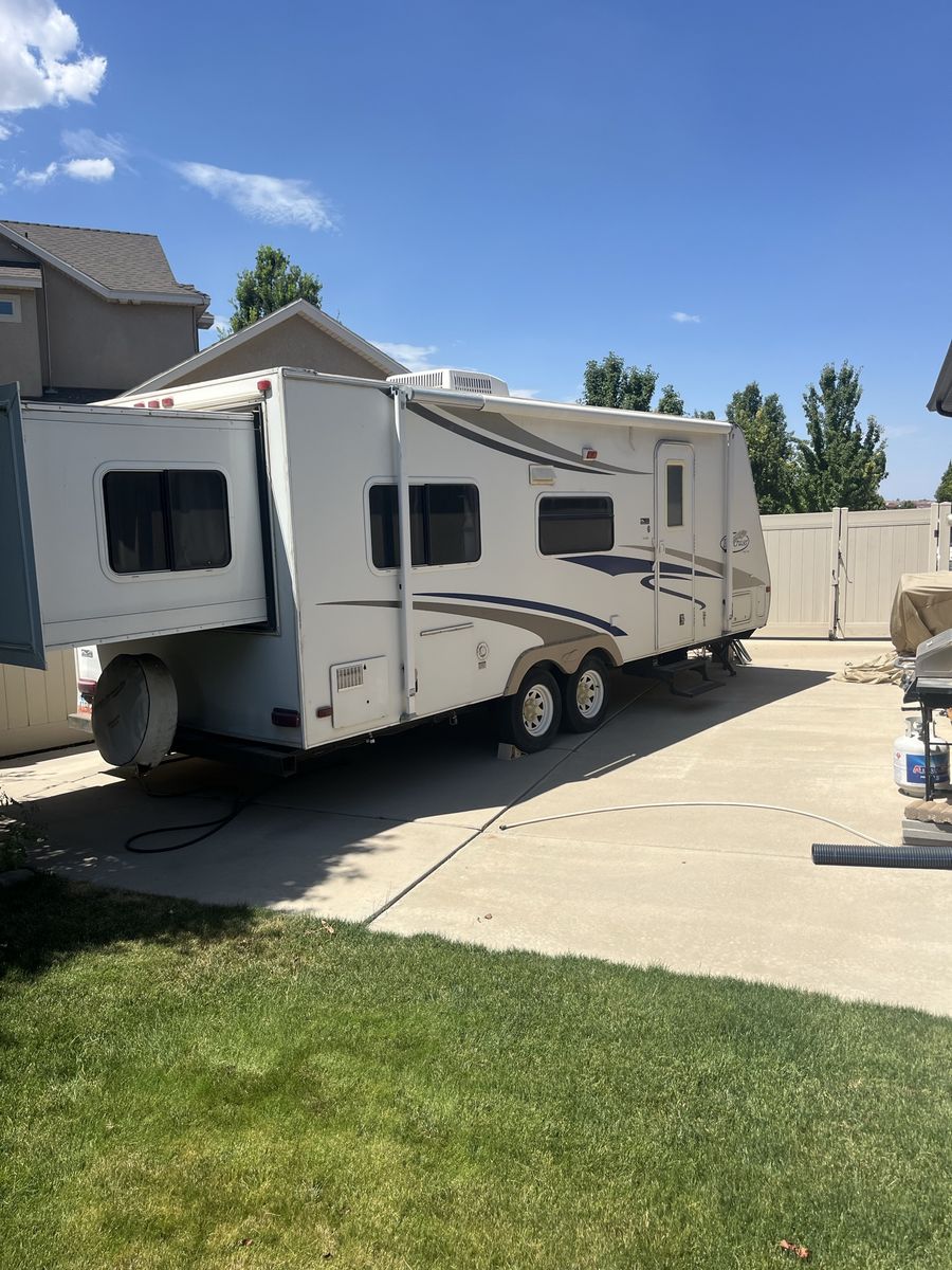 2006 R-Vision Trailcruiser Traillight TC-23SB
