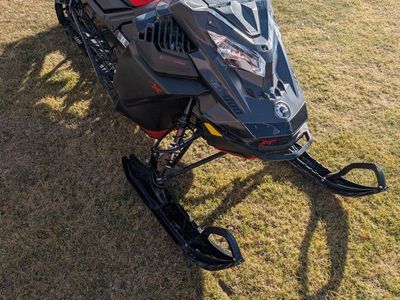 2022 Ski Doo Summit X 850 Turbo 165"