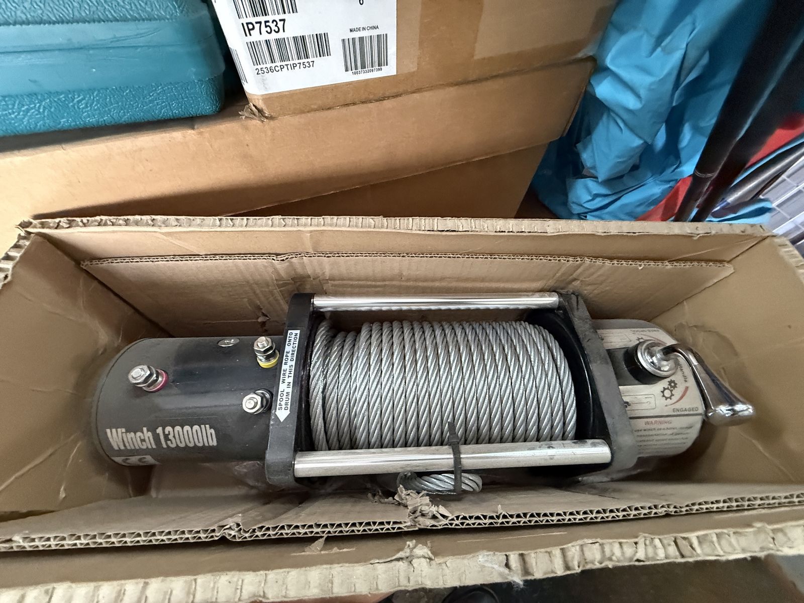 13,000 LB Electric Brand New in the Box Winch Only $300/Trade