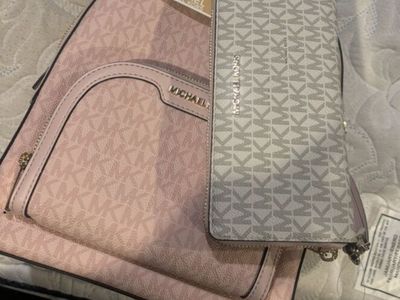 Michael kors bag