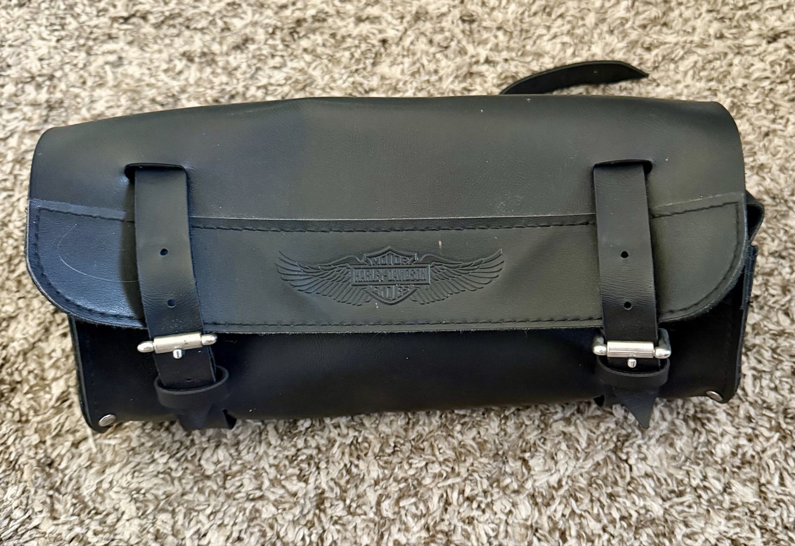 This is a Harley-Davidson Handlebar/Fork Bag
