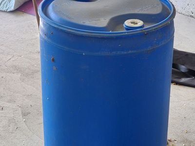 50 Gallon Water Barrel