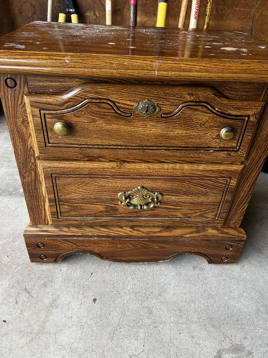 Free night stand