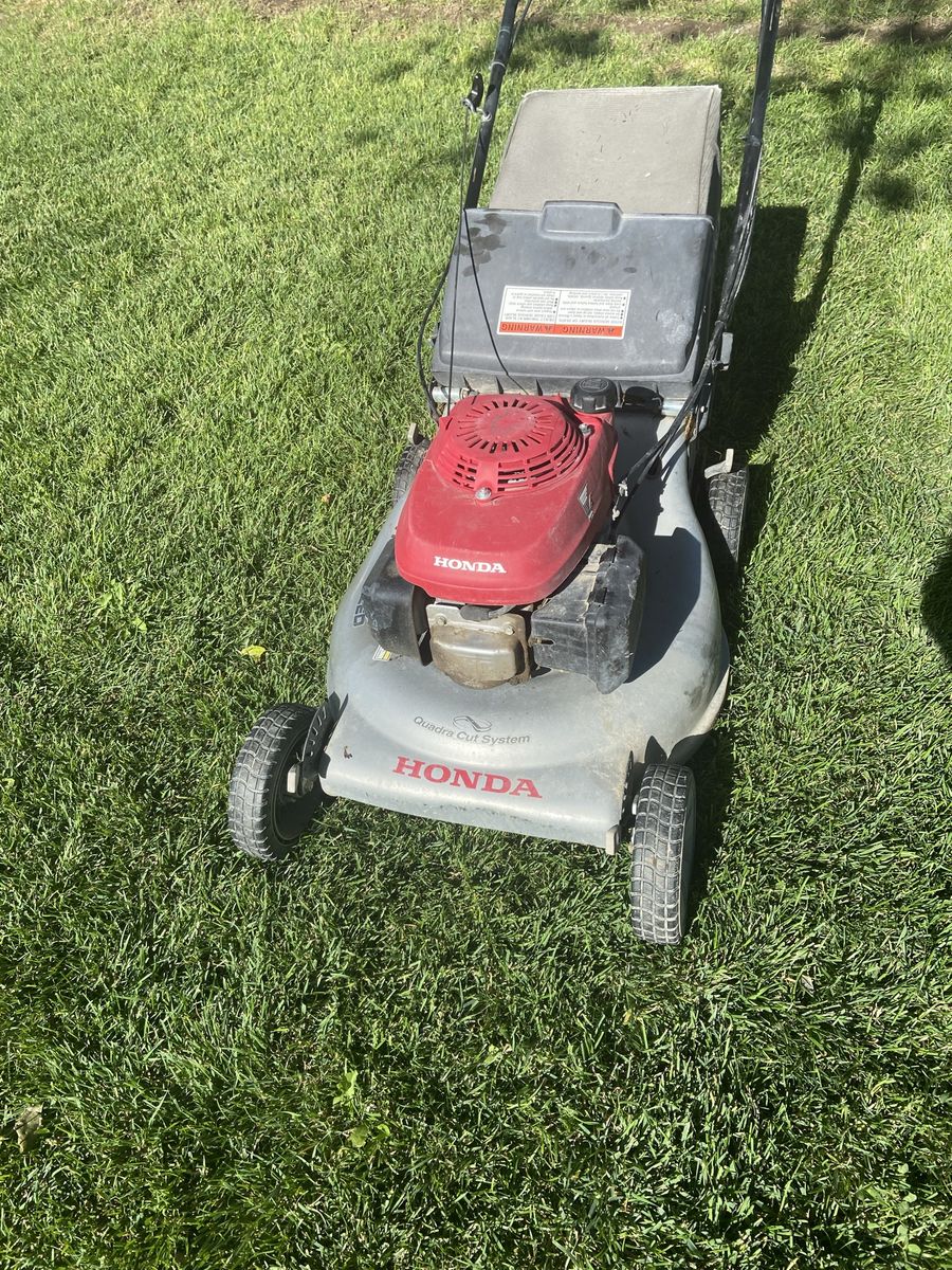  Honda Mower for sale. 