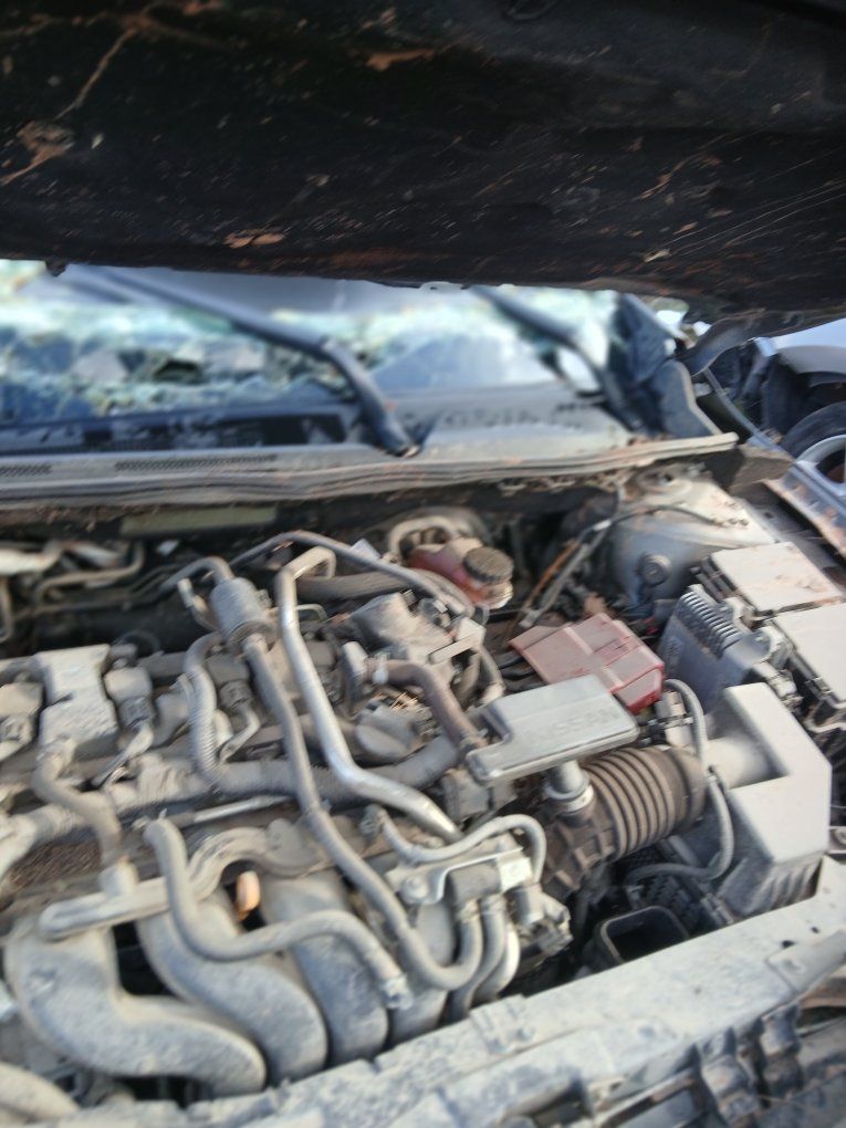 2021 Nissan Sentra,parting out