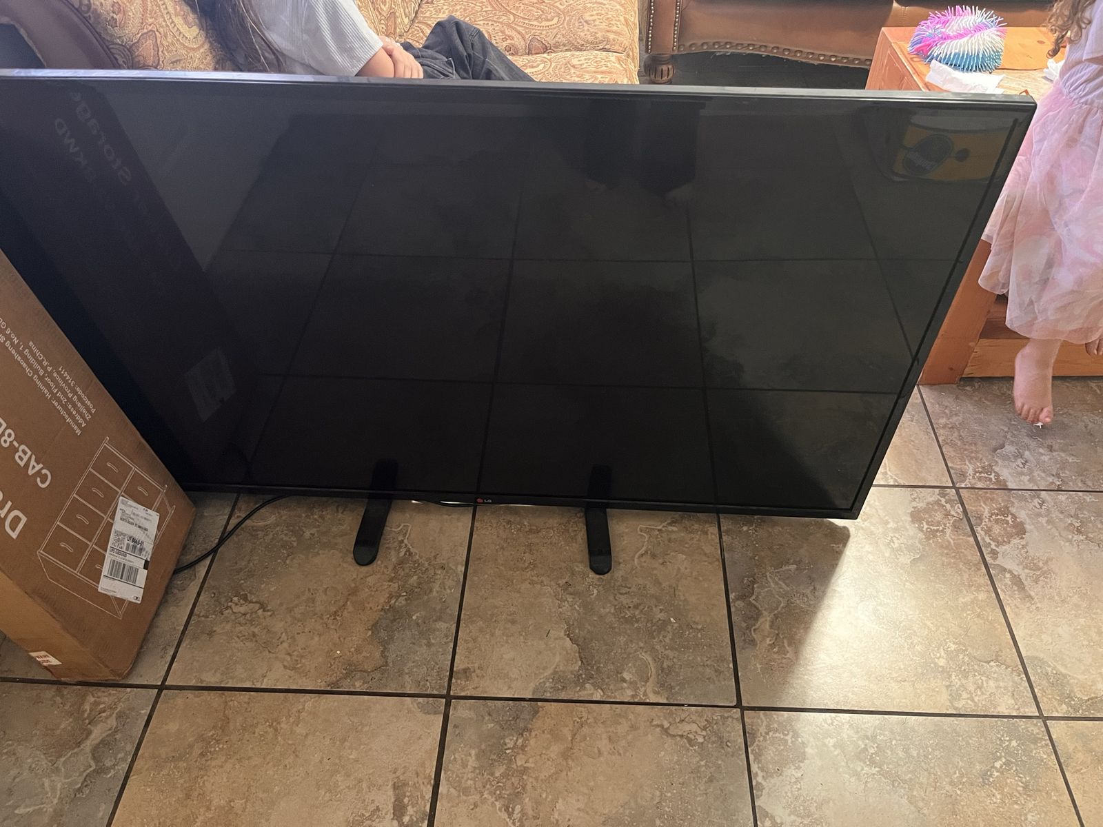 LG Flat Screen TV 60 inch