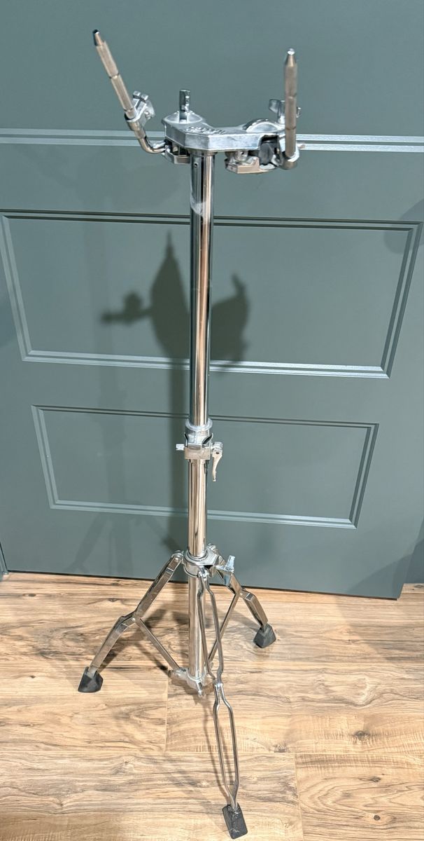 Main image 3
