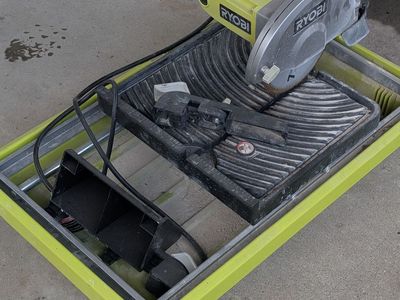 Ryobi WS731 7-Inch Tabletop Tile Saw