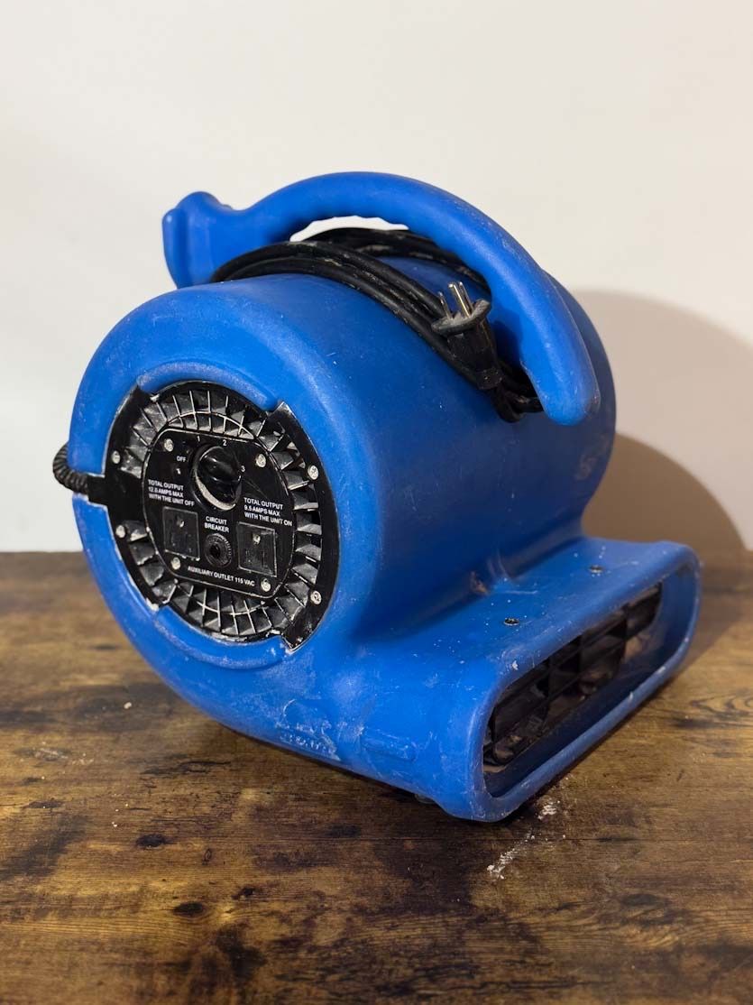 B-Air Vent VP-25 Commercial Carpet Fan / Air Mover - 3-Speed 1/4 HP ($55 OBO)