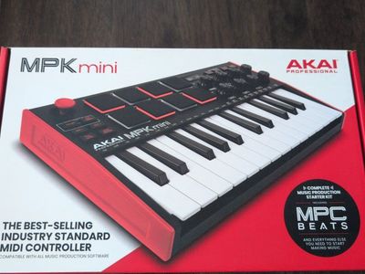 MPK mini Midi Controller