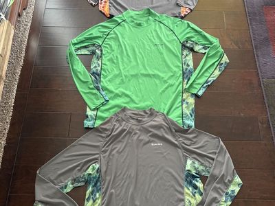 3 Simms Medium Solarflex Sun Fishing Shirts
