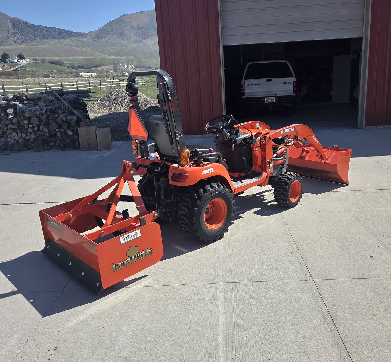 2010 Kubota BX 2660 Sub-compact tractor $18,000 O.B.O.
