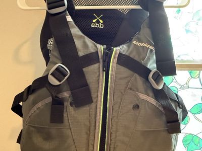 Stohlquist Ebb Men’s L/XL Life Jacket/Vest 40-46”