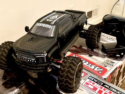Arrma Big Rock 223s