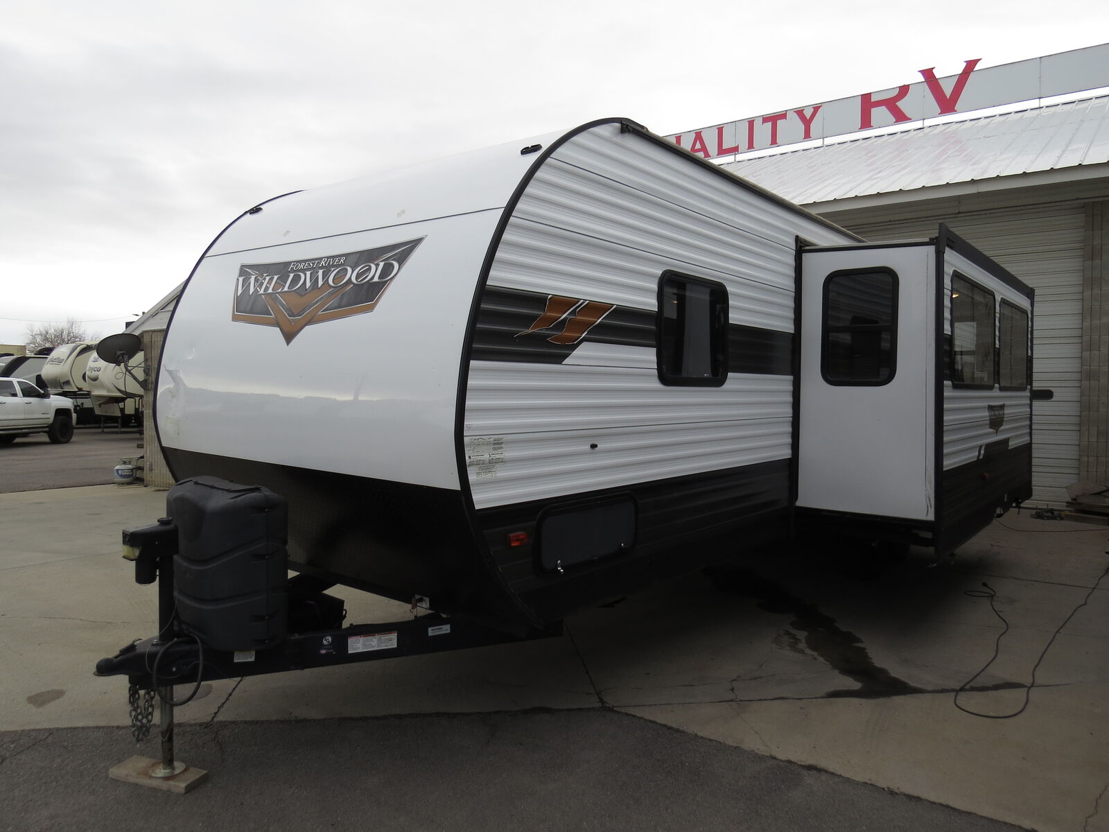 2021 Forest River Wildwood 26DBUD (Bunks!)