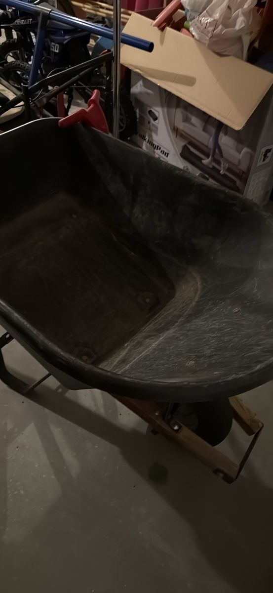 Main image 4