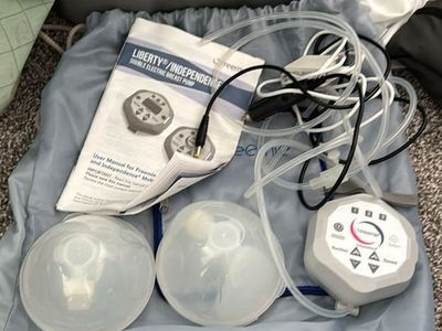 Freemie Liberty / Independence Double Electric Breast Pump Set