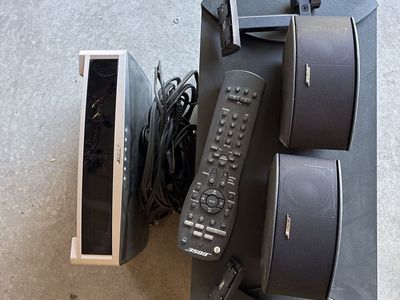 Bose 321 surround sound system