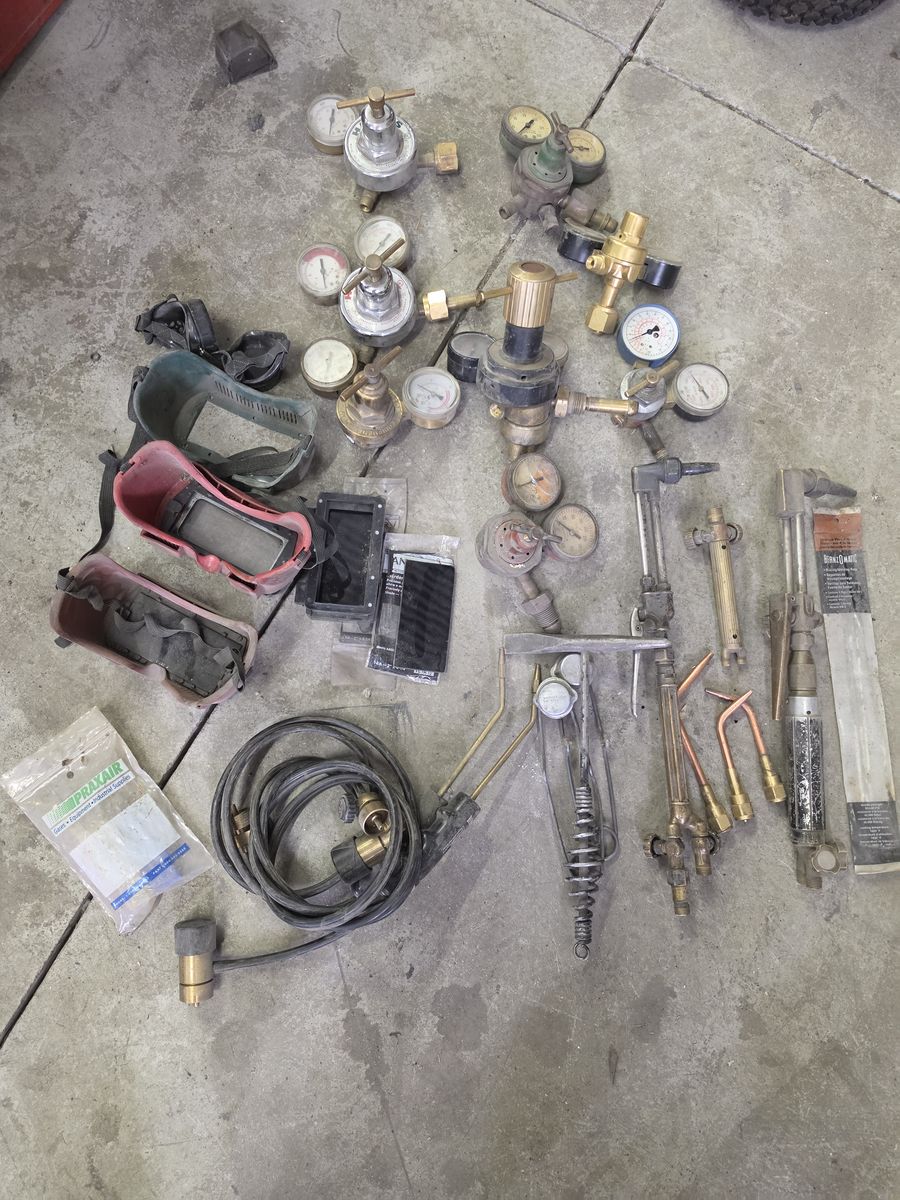 Misc. Welding & cutting torch.