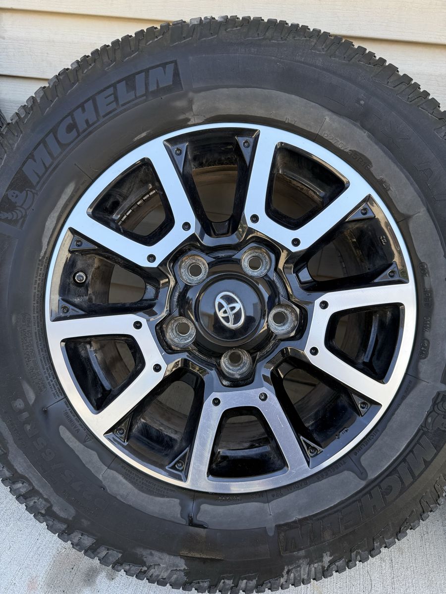 Tundra Sequoia wheels 275/65/R18