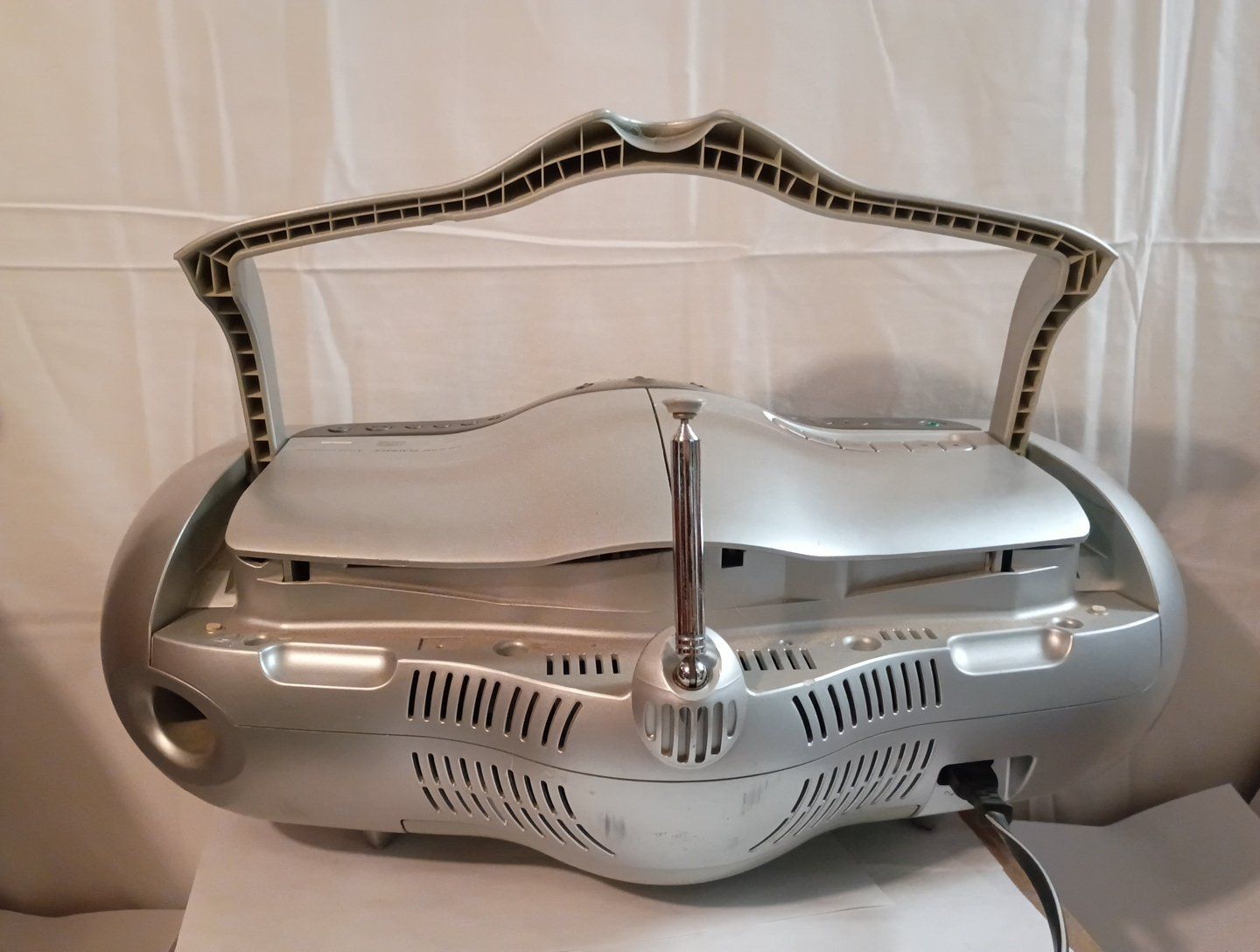 Main image 6