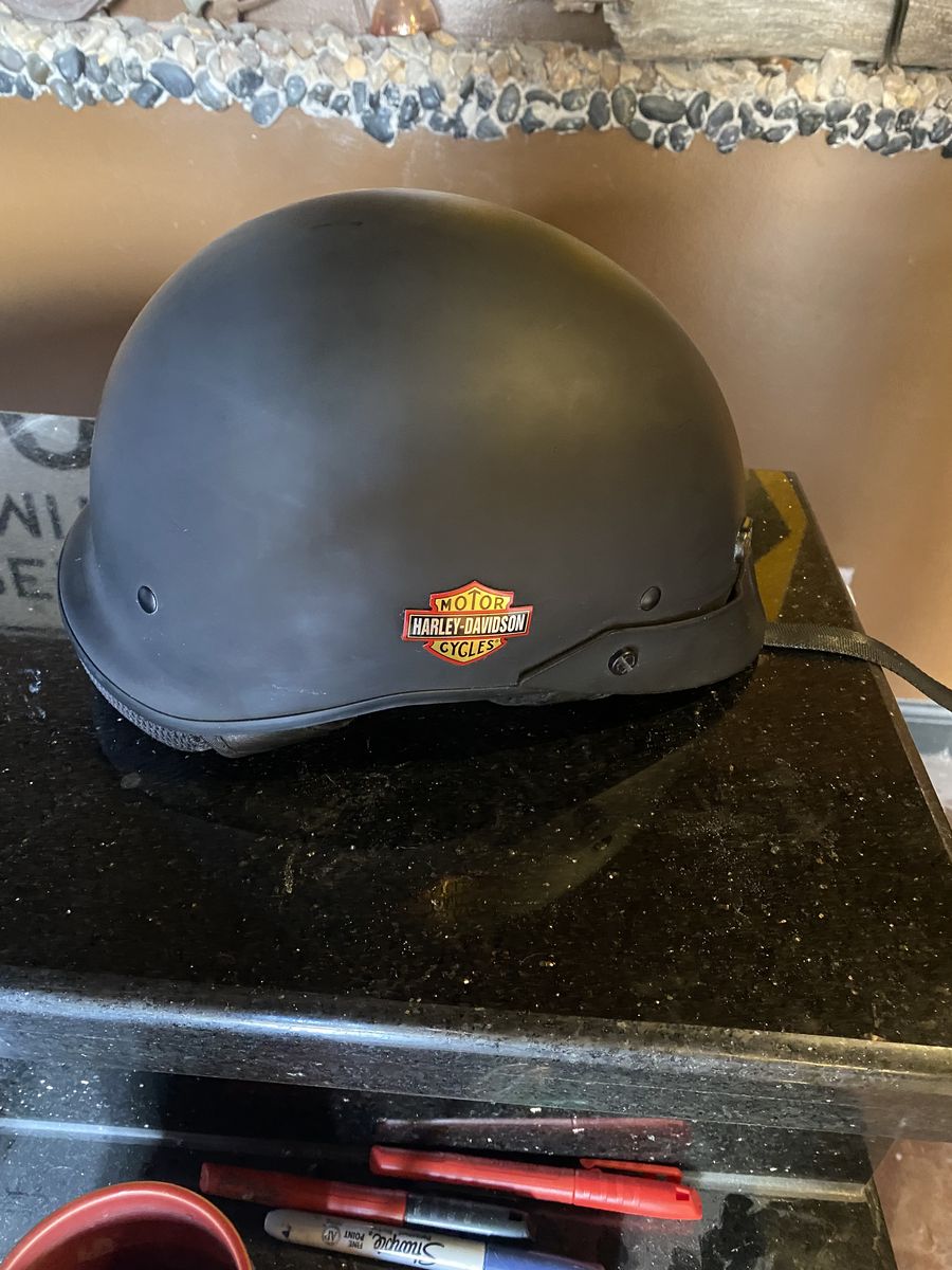 XS Harley Davidson helmet